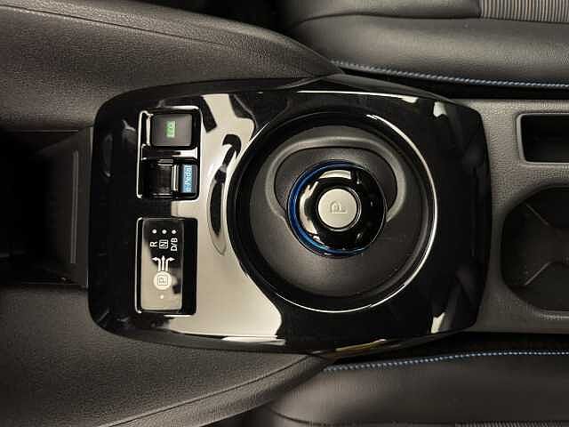 Nissan LEAF 110kW N-Connecta 40kWh 5dr Auto