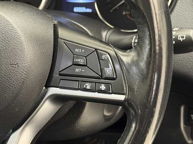 Nissan X-Trail 1.7 dCi N-Connecta 5dr [7 Seat]