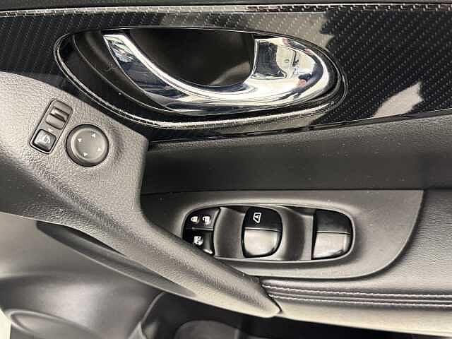 Nissan X-Trail 1.7 dCi N-Connecta 5dr [7 Seat]