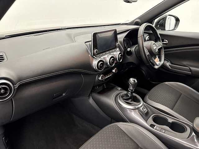 Nissan Juke 1.0 DiG-T 114 N-Connecta 5dr