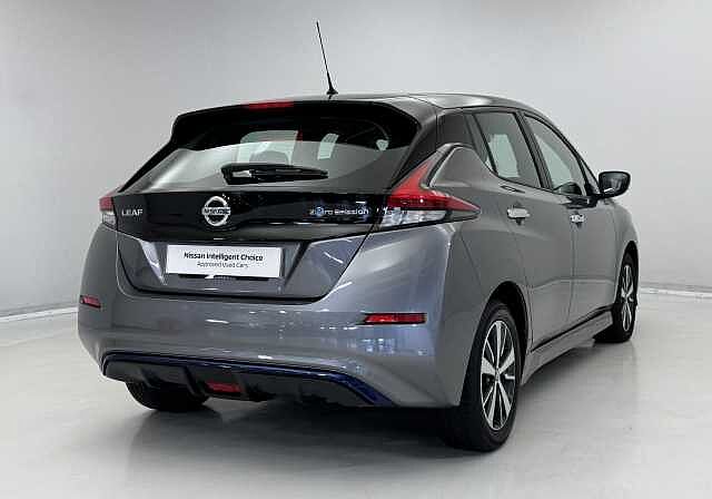 Nissan LEAF 110kW Acenta 40kWh 5dr Auto [6.6kw Charger]