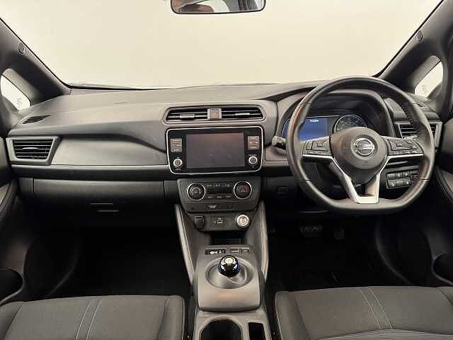 Nissan LEAF 110kW Acenta 40kWh 5dr Auto [6.6kw Charger]