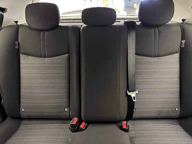 Nissan LEAF 110kW Acenta 40kWh 5dr Auto [6.6kw Charger]