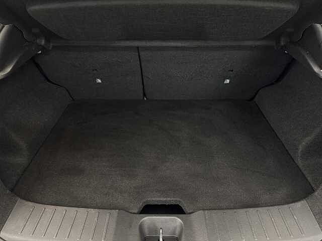 Nissan Juke 1.0 DiG-T 114 N-Connecta 5dr DCT