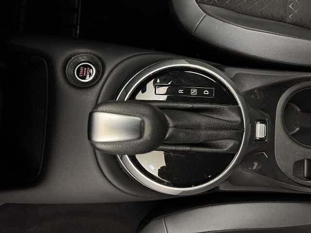 Nissan Juke 1.0 DiG-T 114 N-Connecta 5dr DCT