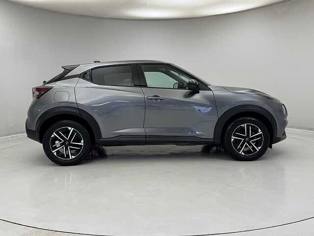 Nissan Juke 1.0 DiG-T N-Connecta 5dr