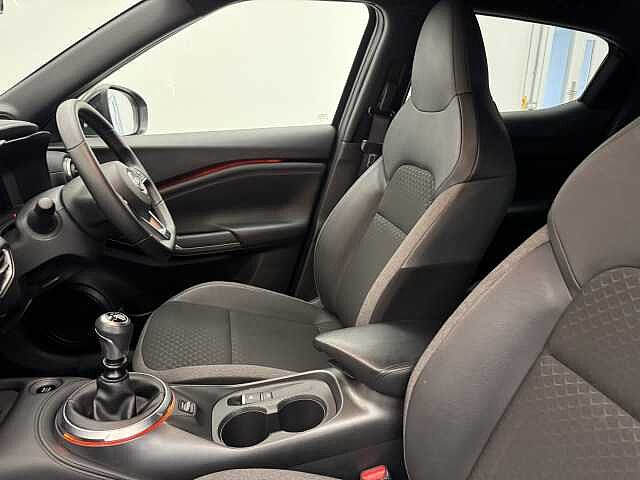 Nissan Juke 1.0 DiG-T N-Connecta 5dr