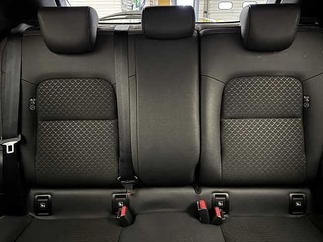 Nissan Juke 1.0 DiG-T N-Connecta 5dr