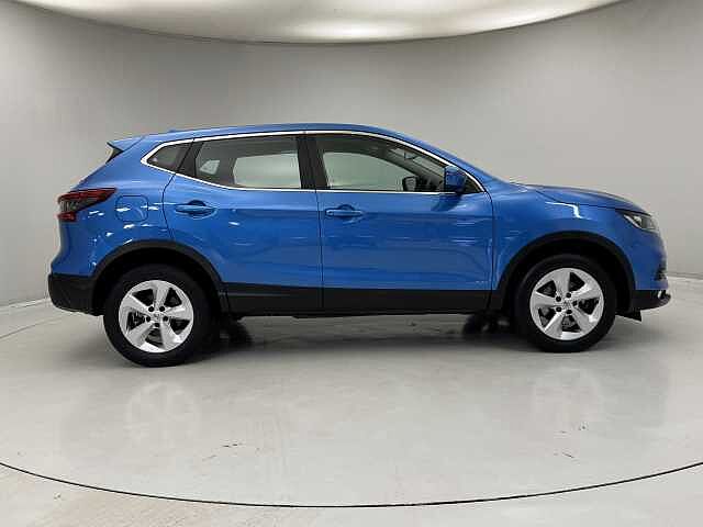 Nissan Qashqai 1.3 DiG-T Acenta Premium 5dr