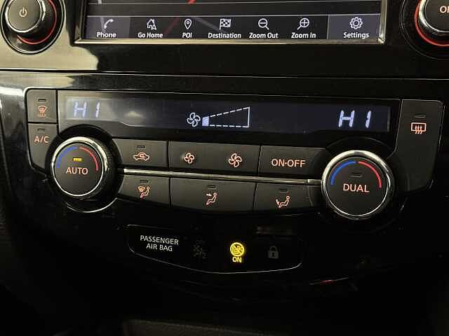 Nissan Qashqai 1.3 DiG-T Acenta Premium 5dr