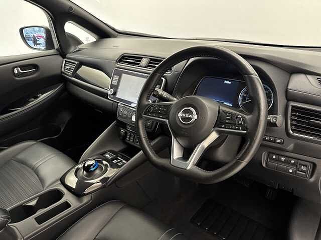 Nissan LEAF 160kW e+ N-Connecta 59kWh 5dr Auto
