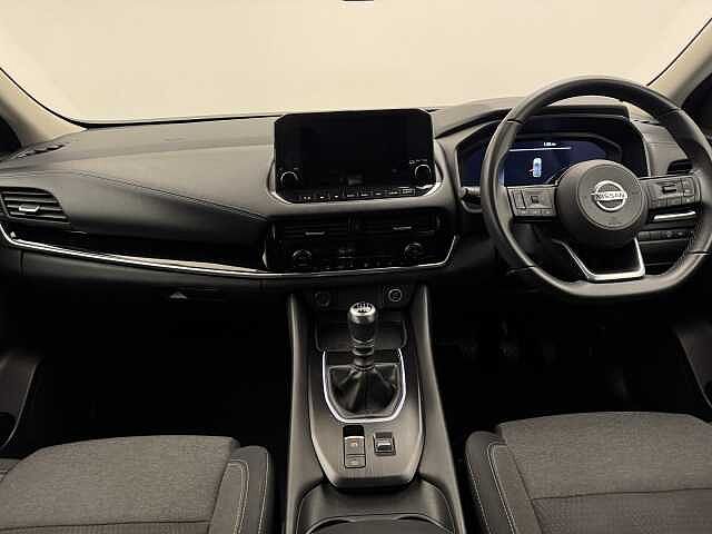 Nissan Qashqai 1.3 DiG-T MH N-Connecta 5dr