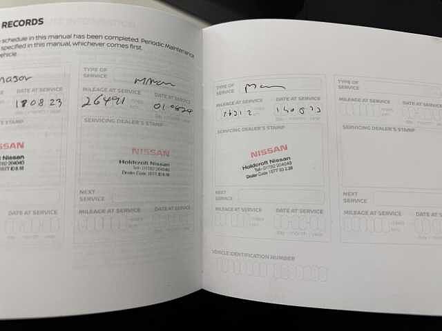 Nissan Qashqai 1.3 DiG-T MH Premiere Edition 5dr