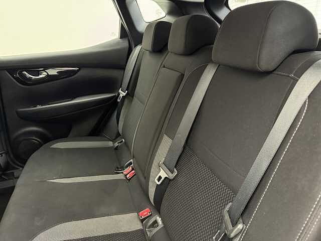 Nissan Qashqai 1.3 DiG-T Acenta Premium 5dr